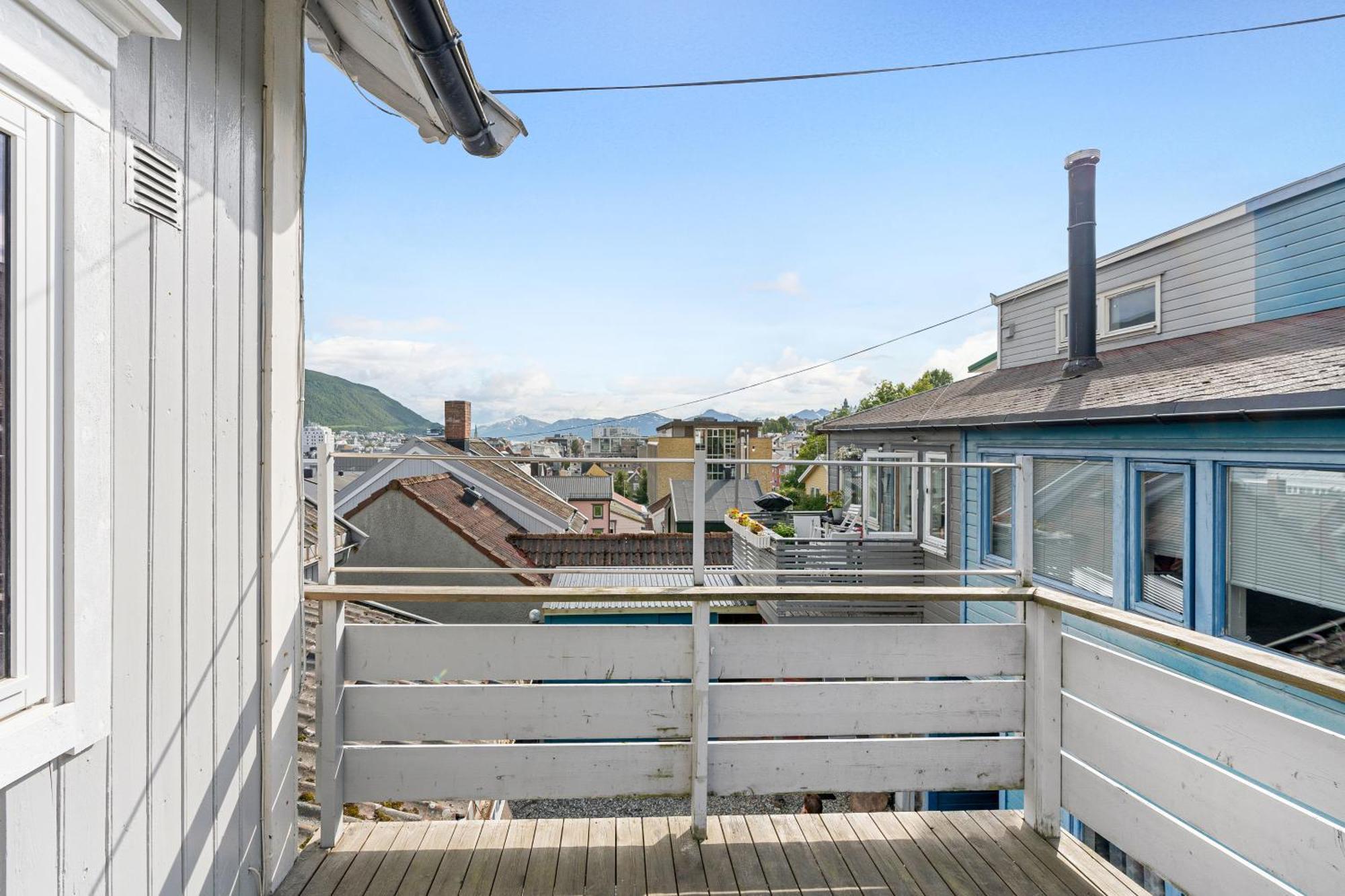 Arctic Homes - Historical Tromso House With View Exterior foto